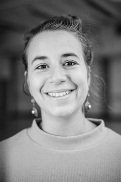 Photo Portrait Nelly Paquentin